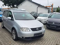Silber Gebraucht 2005 VW Touran Trendline Van / Kleinbus | 1.999 € (Guter Preis)