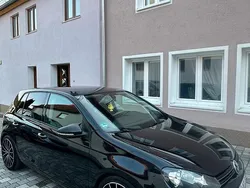 Schwarz Gebraucht 2009 VW Golf VI Limousine | 8.500 € (Teuer)