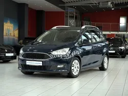 Blau Gebraucht 2017 Ford Grand C-Max Business Edition Van / Kleinbus | 11.780 € (Fairer Preis)