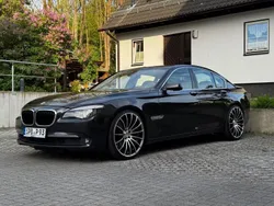 Grau Gebraucht 2008 BMW 750 Limousine | 11.900 € (Etwas zu teuer)