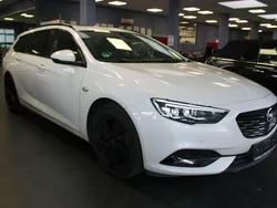 Weiß Gebraucht 2019 Opel Insignia Exklusiv Kombi | 14.980 € (Fairer Preis)