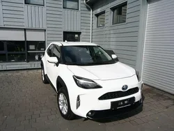 Weiß Gebraucht 2022 Toyota Yaris Cross Comfort SUV | 19.690 € (Superpreis)