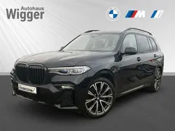 Schwarz Gebraucht 2022 BMW X7 M Sport SUV | 73.400 €