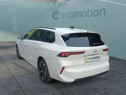 Weiß Gebraucht 2024 Opel Astra Edition Kombi | 23.499 € (Fairer Preis)