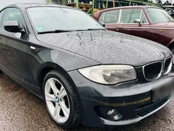 Blau Gebraucht 2011 BMW 118 Coupé Coupé | 3.900 € (Guter Preis)