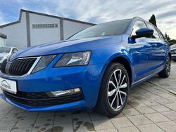 Blau Gebraucht 2020 Skoda Octavia Tour Kombi | 15.700 € (Guter Preis)
