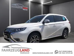 Weiß Gebraucht 2019 Mitsubishi Outlander P-HEV Edition SUV | 20.590 € (Fairer Preis)