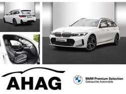 Alpinweiß uni Gebraucht 2024 BMW 330e M Sport Kombi | 39.840 € (Superpreis)