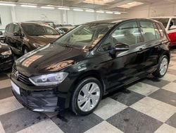Schwarz Gebraucht 2016 VW Golf Sportsvan Trendline Van / Kleinbus | 9.999 € (Guter Preis)
