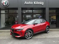 Rosso brera Neu 2025 Alfa Romeo Junior Veloce SUV | 51.970 €