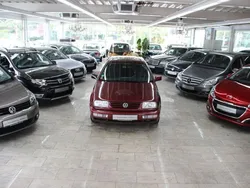 Rot Gebraucht 1995 VW Vento Limousine | 2.850 €