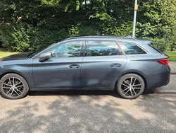Grau Gebraucht 2022 Seat Leon FR Kombi | 25.000 € (Fairer Preis)
