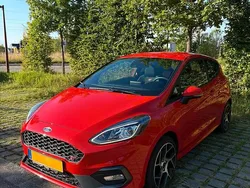 Rot Gebraucht 2021 Ford Fiesta ST Kleinwagen | 13.400 € (Guter Preis)