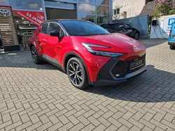 Rot Neu 2025 Toyota C-HR SUV | 37.950 € (Guter Preis)