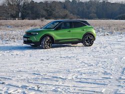 Grün Gebraucht 2021 Opel Mokka-e Ultimate SUV | 16.200 € (Fairer Preis)