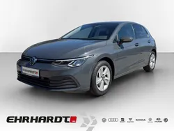 Grau Gebraucht 2020 VW Golf VIII Life Limousine | 18.990 € (Fairer Preis)