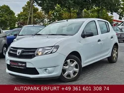 Weiß Gebraucht 2013 Dacia Sandero Ambiance Kleinwagen | 4.890 € (Teuer)