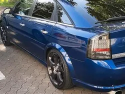 Blau Gebraucht 2007 Opel Vectra OPC Limousine | 6.300 €