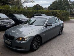 Silber Gebraucht 2006 BMW 325 Performance Coupé | 7.499 € (Guter Preis)