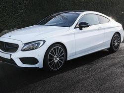 Weiß Gebraucht 2017 Mercedes C200 AMG line Coupé | 29.950 €