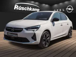 Weiss Gebraucht 2021 Opel Corsa-e Ultimate Kleinwagen | 15.880 € (Fairer Preis)
