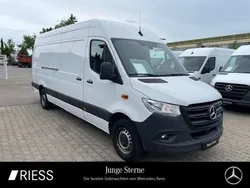 Arktikweiß Gebraucht 2023 Mercedes Sprinter Van | 30.916 € (Guter Preis)