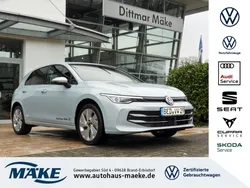 Blau Gebraucht 2025 VW Golf VIII Style Limousine | 37.990 €