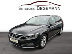 Grau Gebraucht 2021 VW Passat Elegance Limousine | 22.400 € (Fairer Preis)