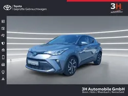 Grau Gebraucht 2021 Toyota C-HR Team SUV | 23.990 € (Etwas zu teuer)