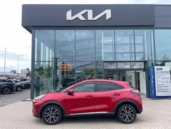 Rot Gebraucht 2020 Ford Puma Titanium SUV | 18.990 € (Fairer Preis)
