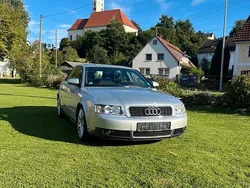Silber Gebraucht 2002 Audi A4 Limousine | 1.000 € (Superpreis)