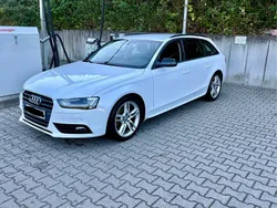 Weiß Gebraucht 2012 Audi A4 Attraction Kombi | 10.100 € (Fairer Preis)