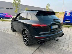 Schwarz Gebraucht 2012 Porsche Cayenne SUV | 18.500 € (Teuer)