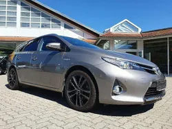 Gebraucht 2014 Toyota Auris Touring Sports Life+ Kombi | 11.800 € (Fairer Preis)