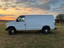 Weiß Gebraucht 2004 Ford Econoline Van | 7.500 €