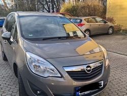 Beige Gebraucht 2012 Opel Meriva Van / Kleinbus | 5.400 € (Guter Preis)