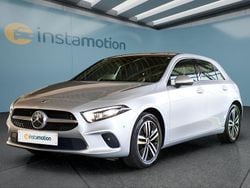 Silber Gebraucht 2022 Mercedes A250 Kleinwagen | 24.749 € (Fairer Preis)