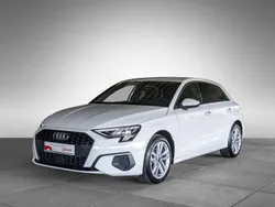 Weiß Gebraucht 2022 Audi A3 Sportback g-tron Sport Limousine | 21.920 € (Guter Preis)