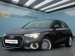 Grau Gebraucht 2023 Audi A3 Sportback Kleinwagen | 27.049 € (Guter Preis)