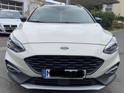 Weiß Gebraucht 2020 Ford Focus Active X Limousine | 17.700 € (Fairer Preis)