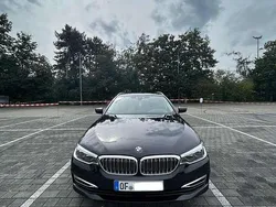 Schwarz Gebraucht 2019 BMW 530 Luxury Line Kombi | 24.990 € (Fairer Preis)