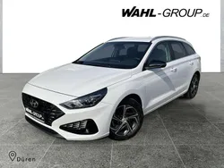Weiß Gebraucht 2024 Hyundai i30 Select Kombi | 19.890 € (Guter Preis)