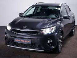 Grey metallic Gebraucht 2020 Kia Stonic Vision SUV | 13.449 € (Guter Preis)