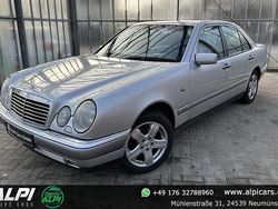 Silber Gebraucht 1998 Mercedes E320 Limousine | 2.990 € (Guter Preis)