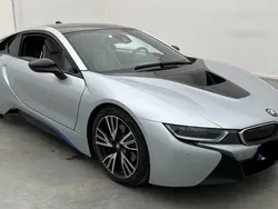 Ionic silver mit akzent bmw i blau Gebraucht 2014 BMW i8 Pure Impulse Coupé | 57.990 € (Guter Preis)