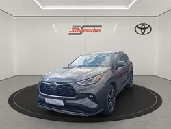 Grau Gebraucht 2022 Toyota Highlander Hybrid Luxury SUV | 53.490 €