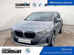 Skyscraper grau Gebraucht 2022 BMW 218 Active Tourer Van / Kleinbus | 23.090 € (Guter Preis)