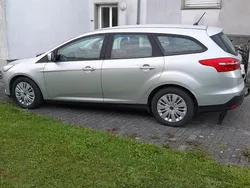 Silber Gebraucht 2017 Ford Focus Business Edition Limousine | 11.000 € (Fairer Preis)