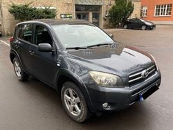 Grau Gebraucht 2006 Toyota RAV4 Sol SUV | 3.900 € (Fairer Preis)