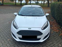 Weiß Gebraucht 2015 Ford Fiesta SYNC Edition Kleinwagen | 5.500 € (Fairer Preis)
